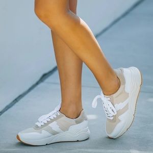 OASIS SOCIETY Alani Beige Sneaker - Size 7.5